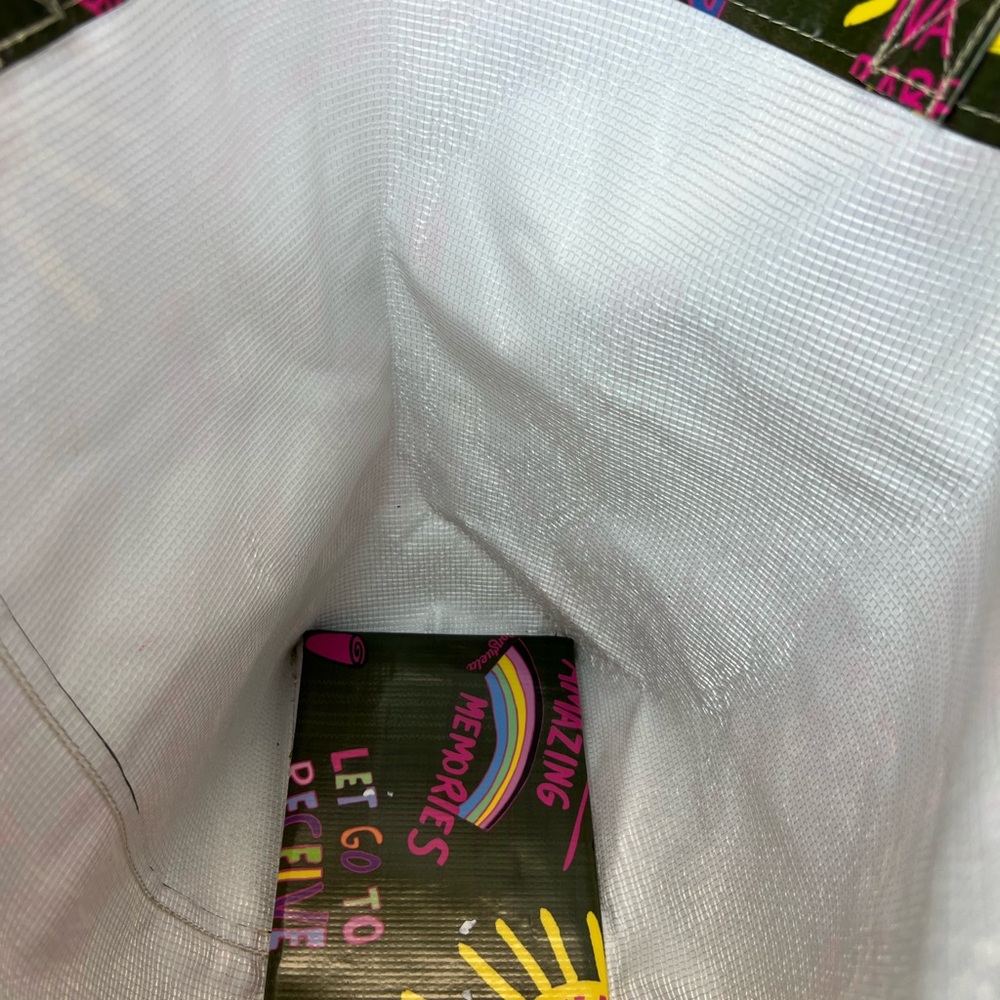 Consuela Multicolor Graphic Tote - Picture 4 of 11